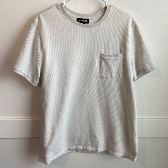 Express Off White Textured Short Sleeve Shirt With Pocket - Picture 1 of 6